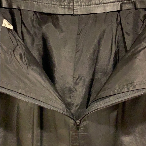80’s Vintage Genuine Leather Skirt - Picture 8 of 8